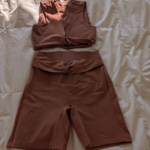 Le ORE Knot Detail Top And Bottom in Mauve